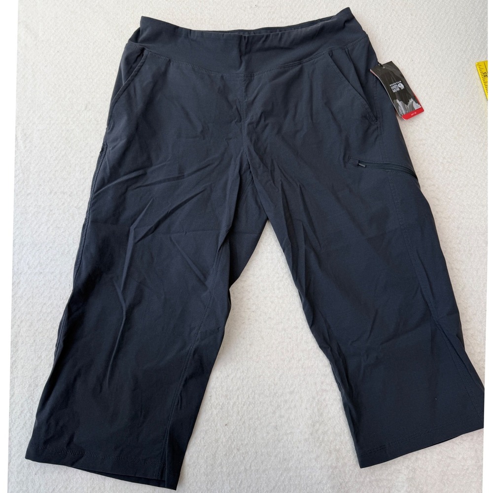 Mountain Hardwear Dynama/2 Capri Pants Womens Medium Dark Storm Grey OL8627 NWT